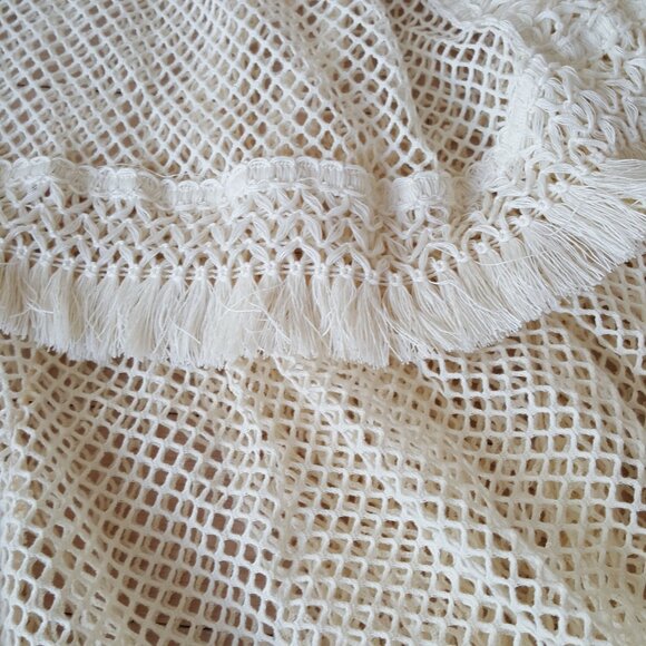 PatBO ! Netted Long Sleeve Fringe Beach Dress in Ivory ( Small ) - Picture 11 of 14